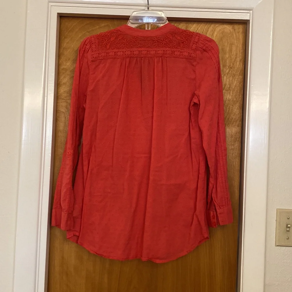 Anthropologie Leifnotes 2 Swiss Dot Tunic Top coral embroidered - Picture 3 of 4